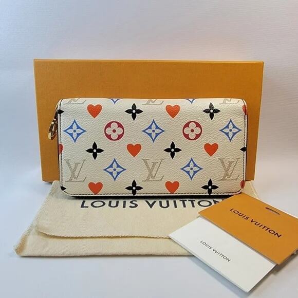 Louis Vuitton Limited Edition Game On Collection Zippy Wallet 2021 - Picture 1 of 11